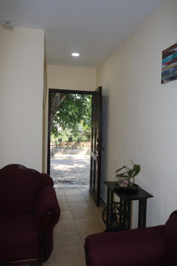 Apartamento San Carlos Sonzacate Eksteriør billede